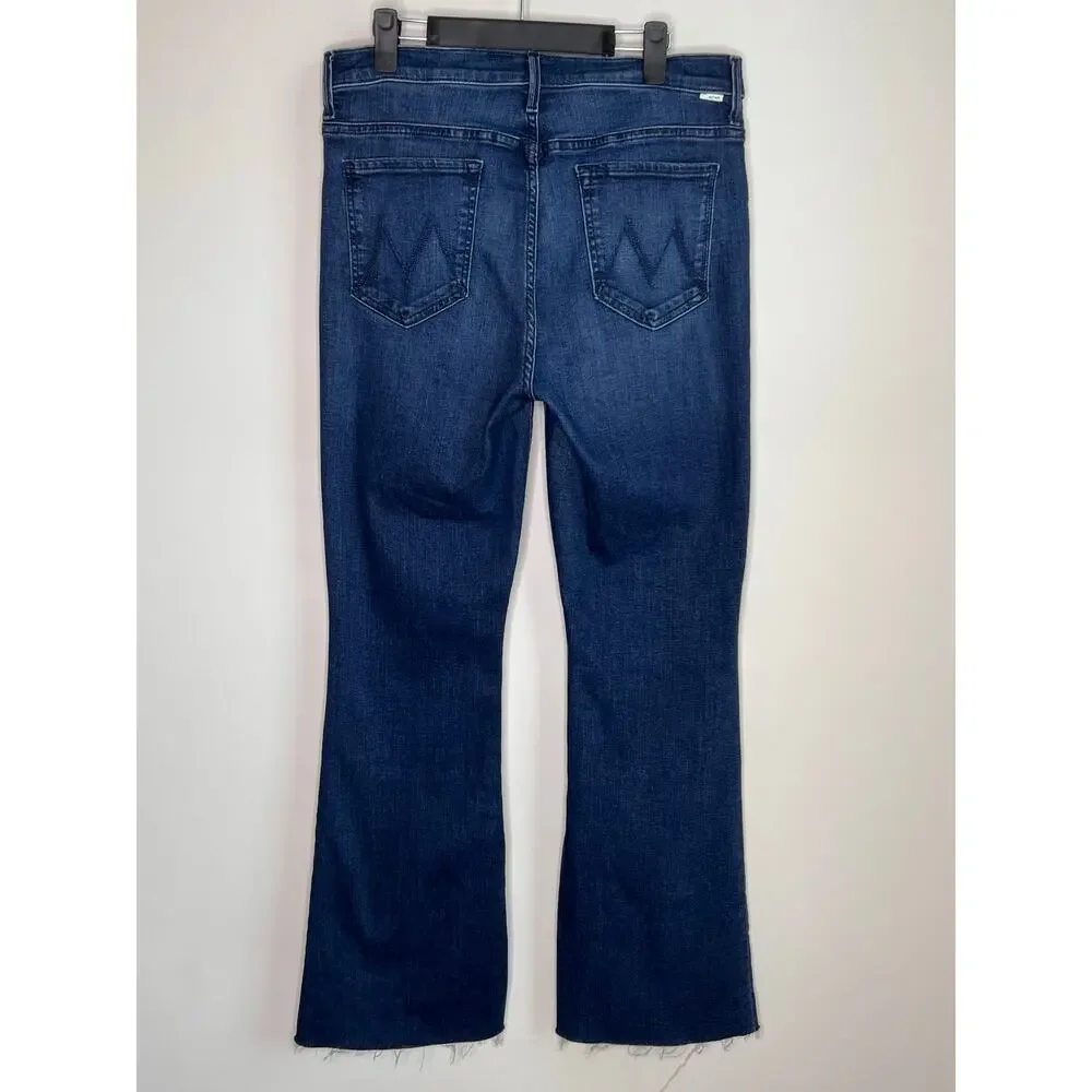 MOTHER  The Weekender Mid Rise Fray Flare Jeans Mint Condition Women's Size 33 - Picture 7 of 12